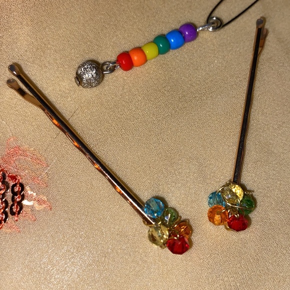 Handmade PRIDE Rainbow Pin & Crystal Wired Hair Rose Goldtone Bobby Pins - Picture 3 of 3